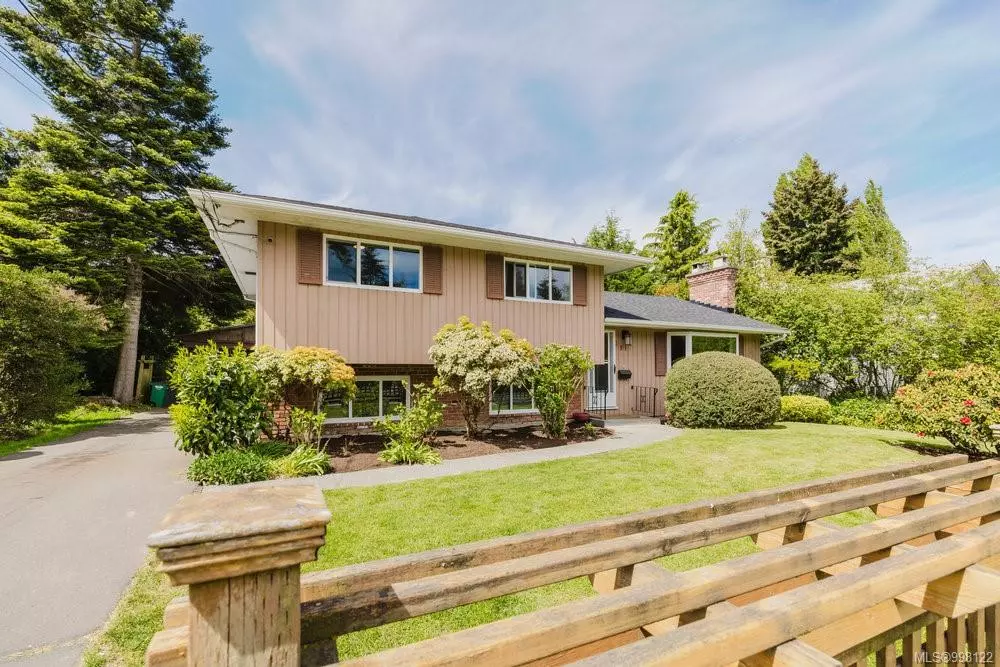 Saanich, BC V8P 4X1,3810 Gordon Head Rd