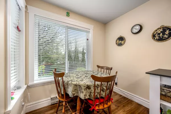 Comox, BC V9M 3S9,698 Aspen Rd #206C