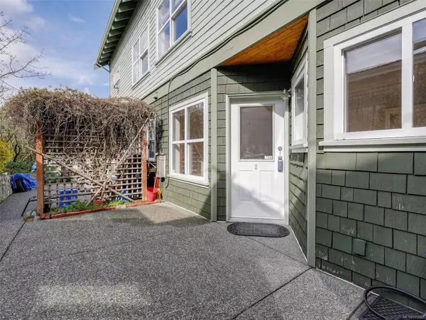 Victoria, BC V8T 3E6,2643 Blackwood St #2