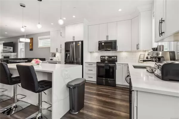 Langford, BC V9C 0B4,3329 Sanderling Way