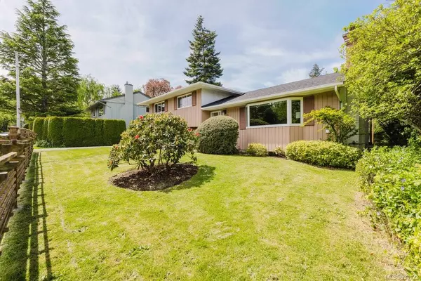 Saanich, BC V8P 4X1,3810 Gordon Head Rd