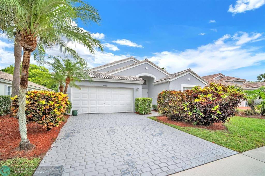Boynton Beach, FL 33437,5701 Swaying Palm Ln