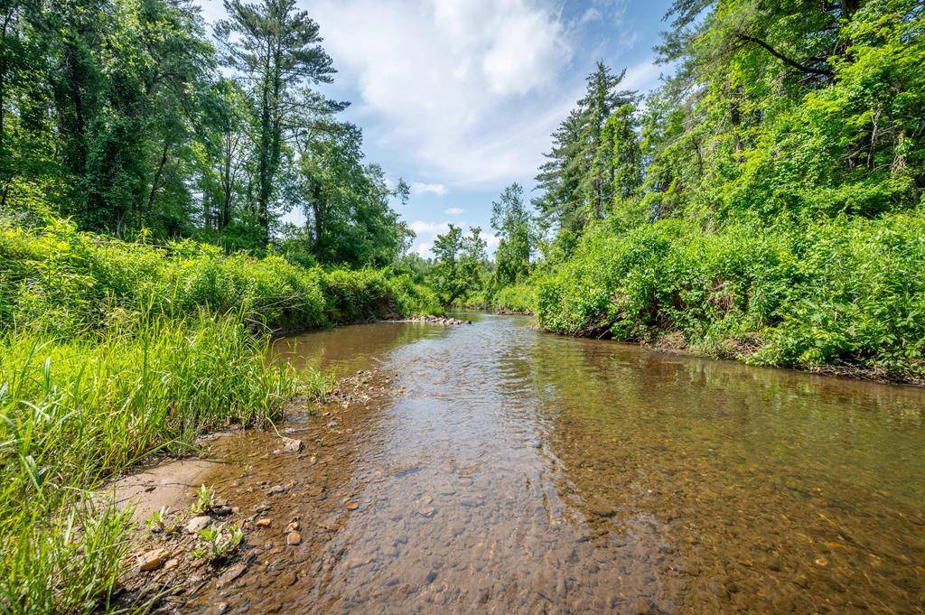 1073 Timberline Road, Copper Hill, VA 24079