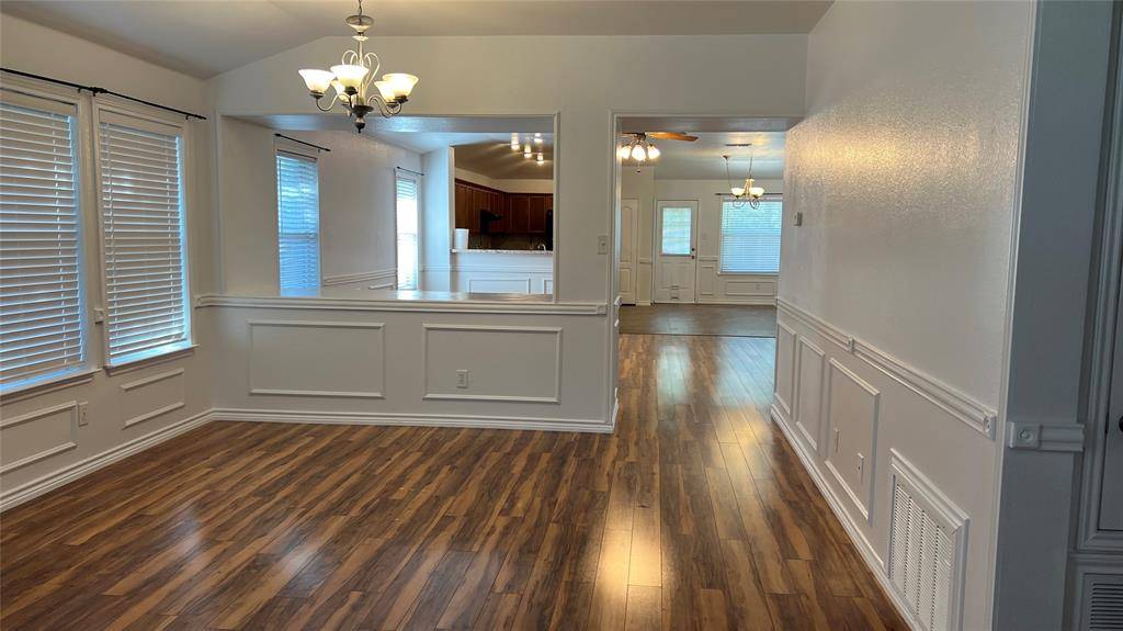 Euless, TX 76039,601 Carol Way
