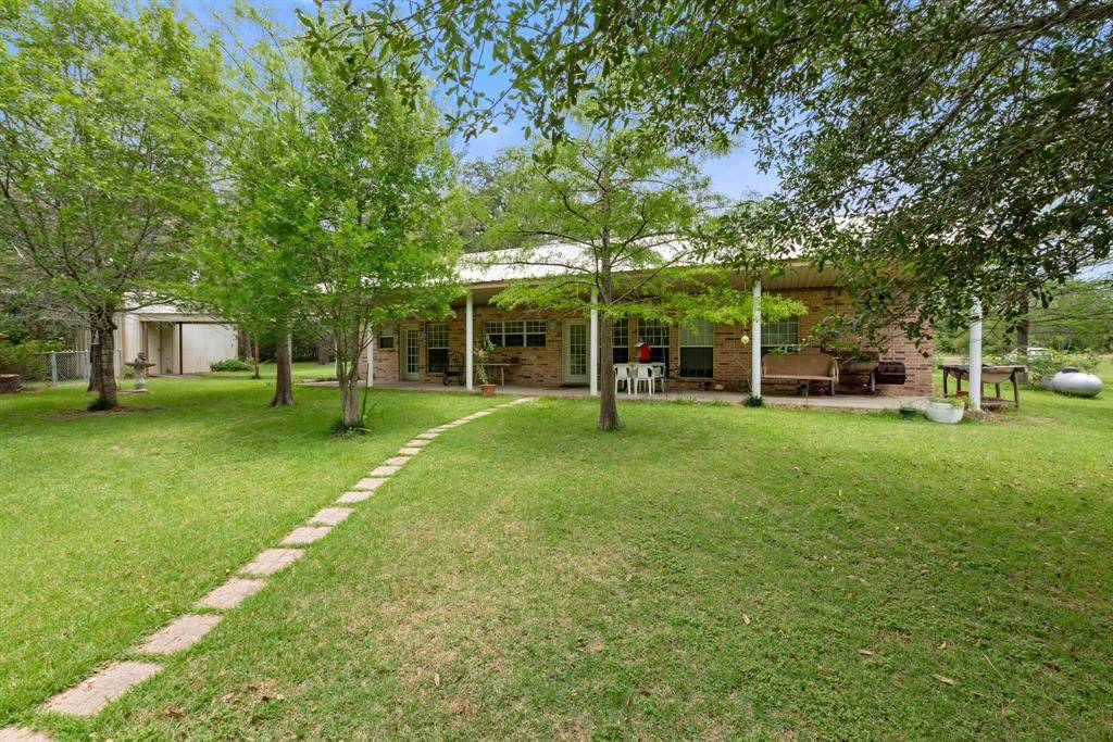 580 Beaver Lake Drive #196, Caldwell, TX 77836