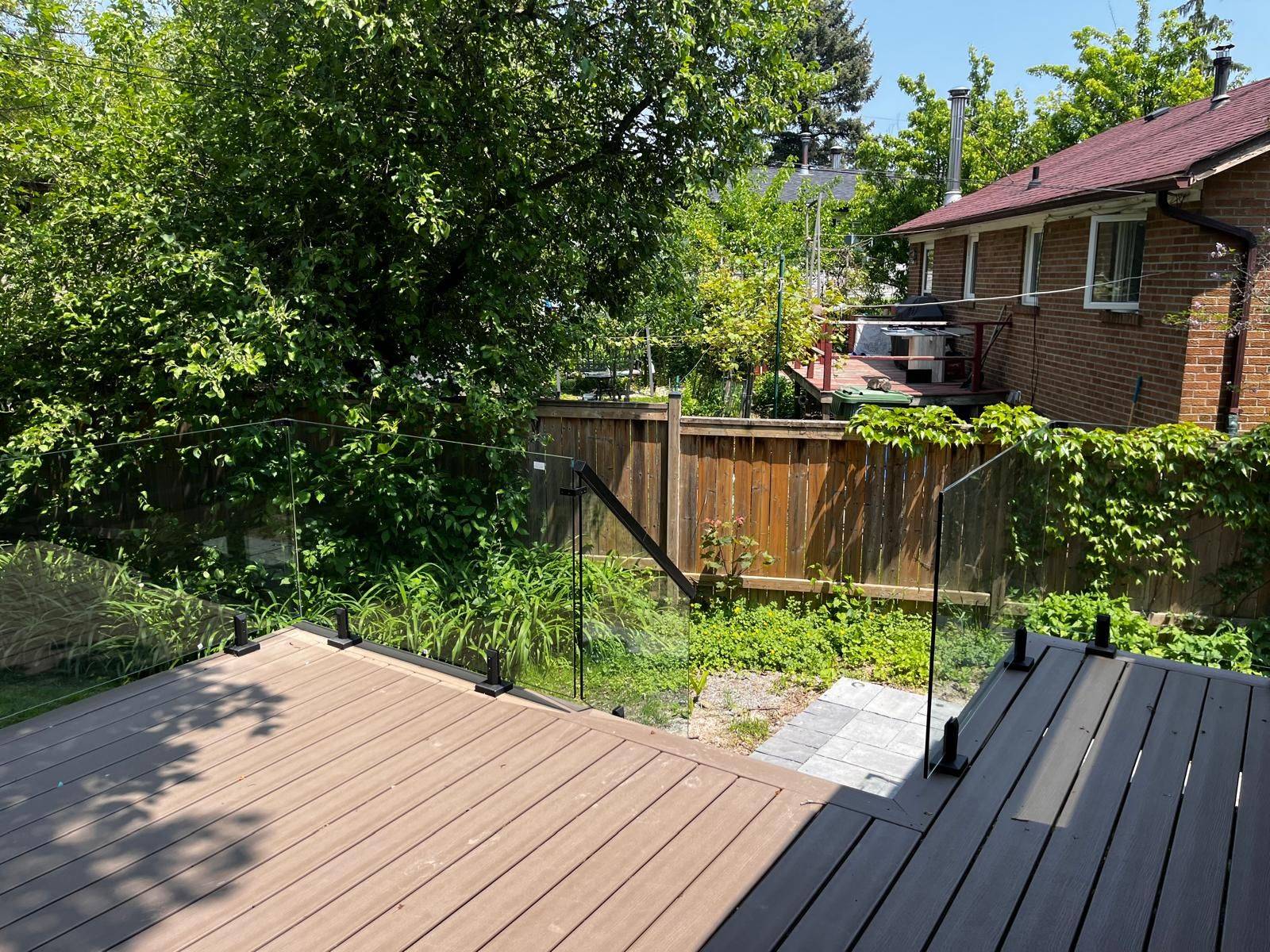 Toronto C13, ON M4A 1V4,186 Sweeney DR