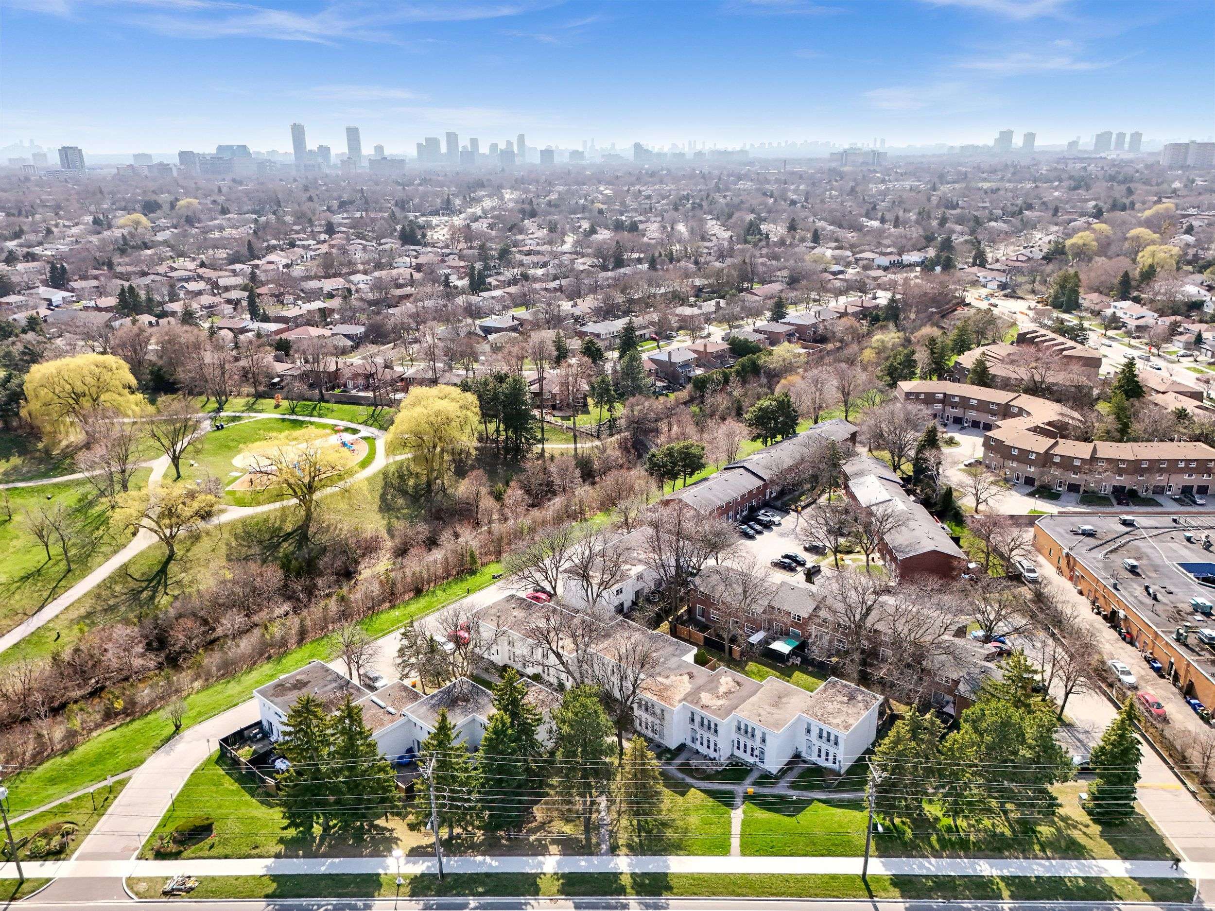 Toronto E05, ON M1T 2M5,2550 Birchmount RD #5