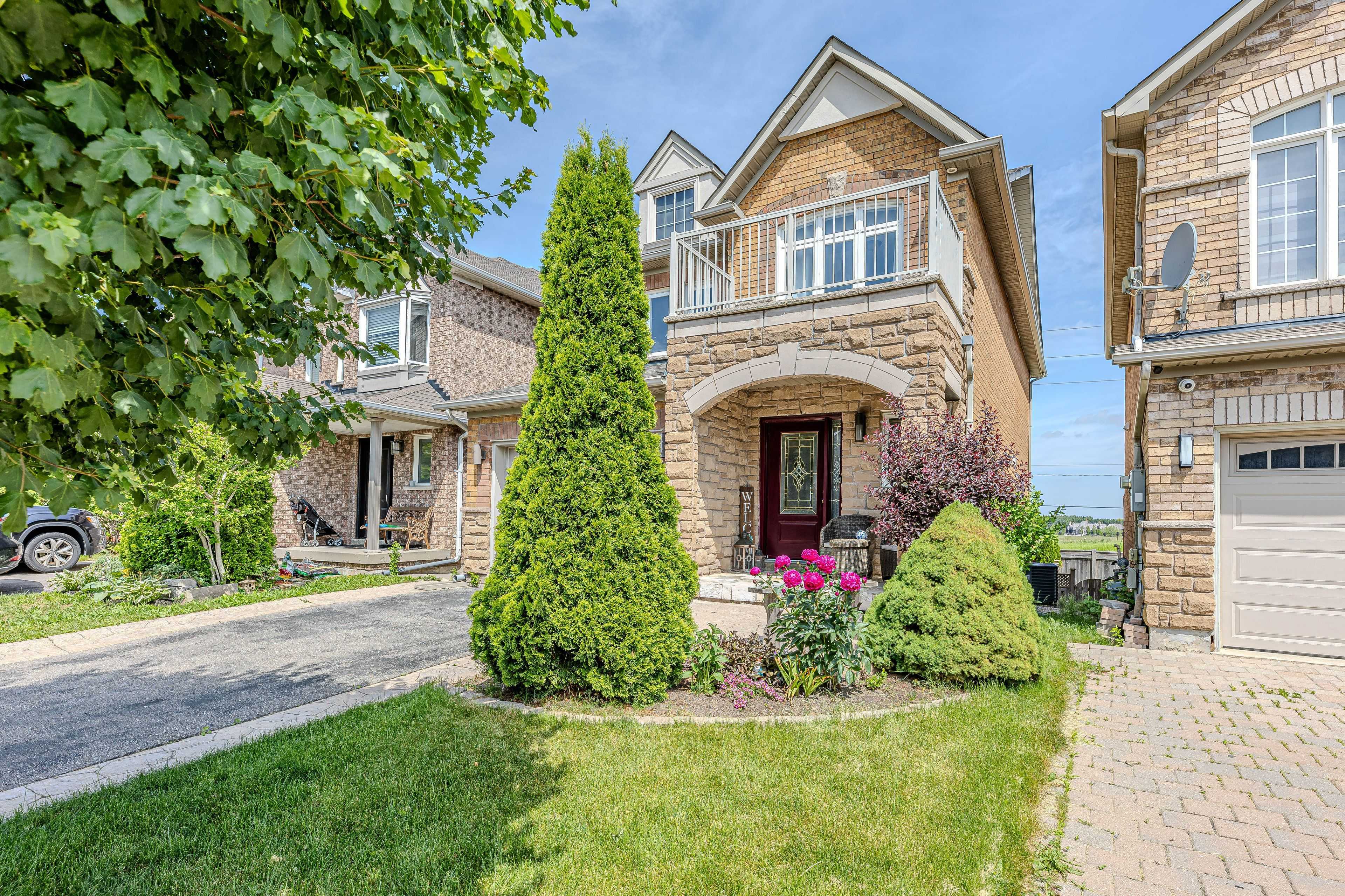 Vaughan, ON L6A 3T3,72 Beaverbrook CRES N