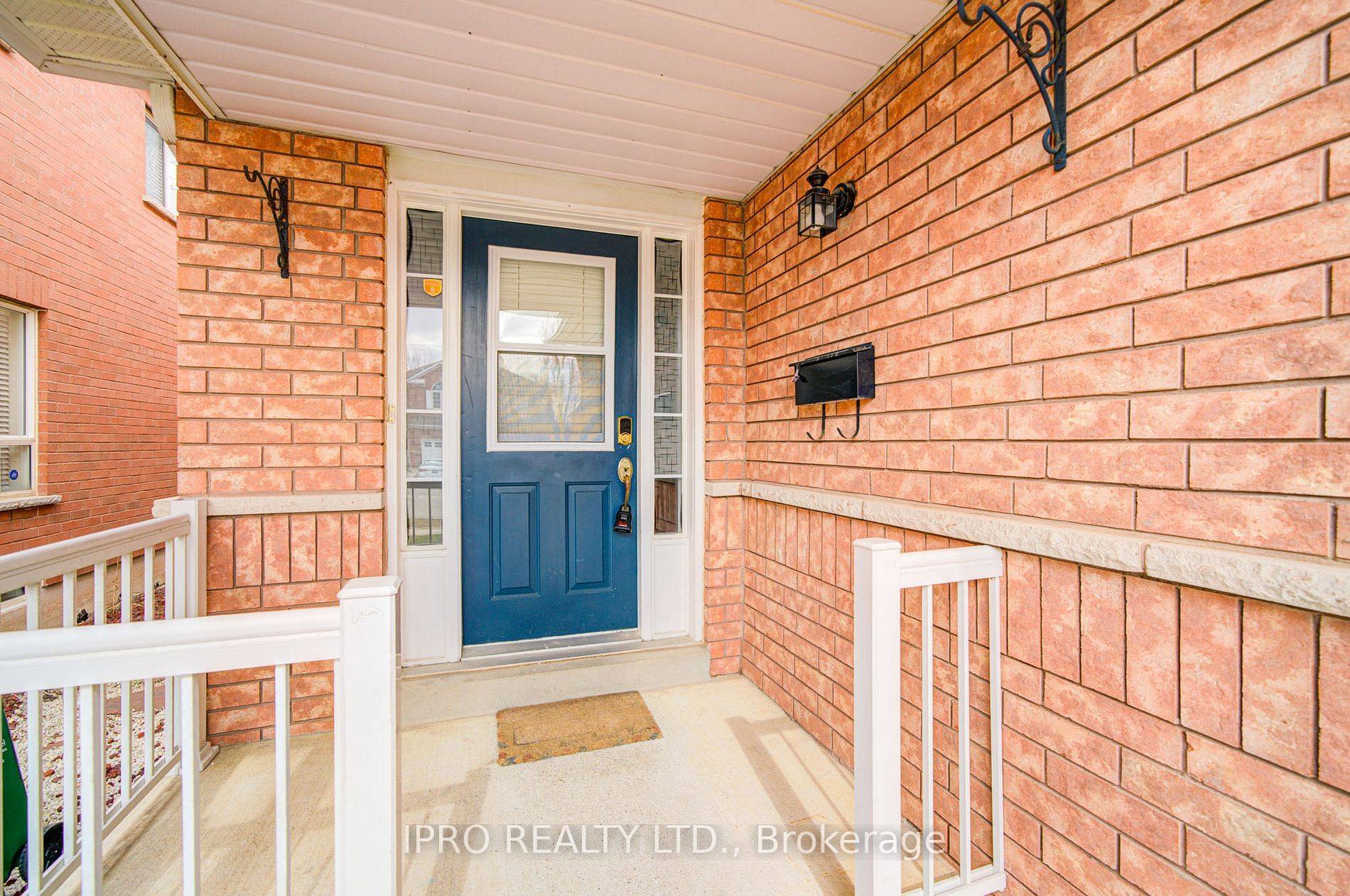 Mississauga, ON L5M 7B9,5735 Keldrew AVE