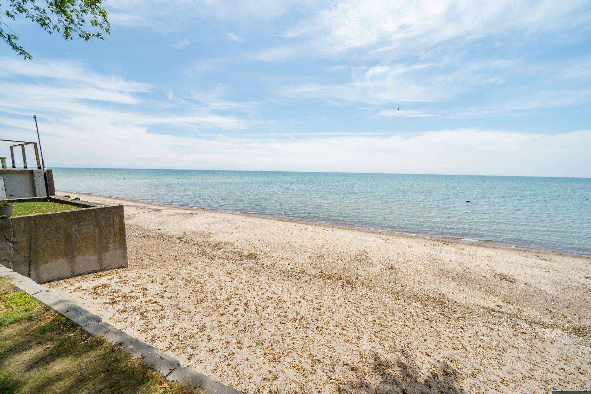 Haldimand, ON N0A 1P0,976 Lakeshore RD