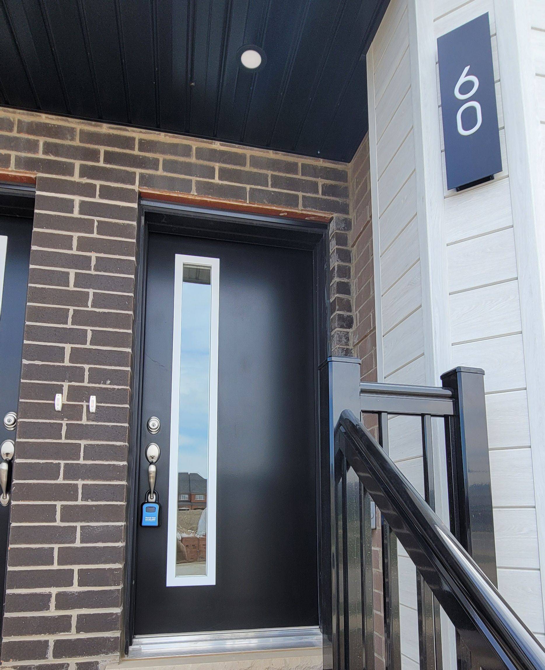 Hamilton, ON L8B 2A9,60 Kenesky DR