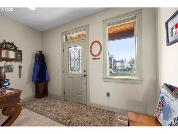 Warrenton, OR 97146,12 NW 17TH PL
