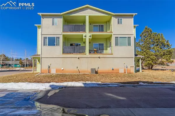 Woodland Park, CO 80863,560 E Grace AVE