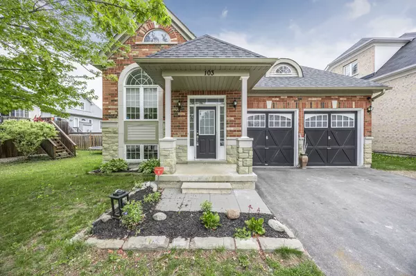 103 41st ST S, Wasaga Beach, ON L9Z 3B7