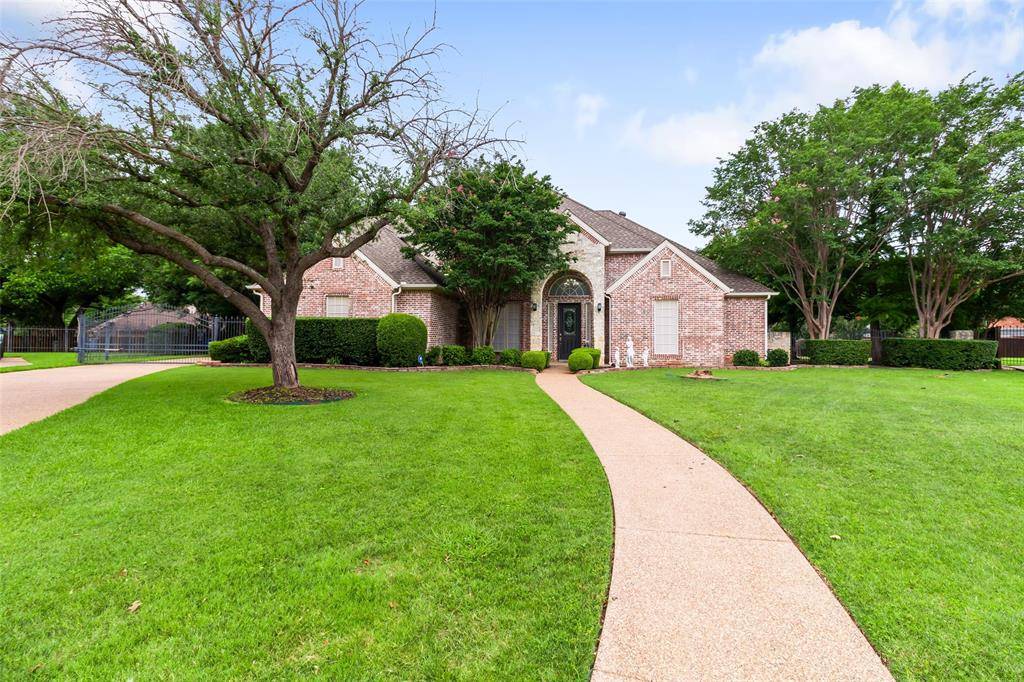 Southlake, TX 76092,1900 Newport Court