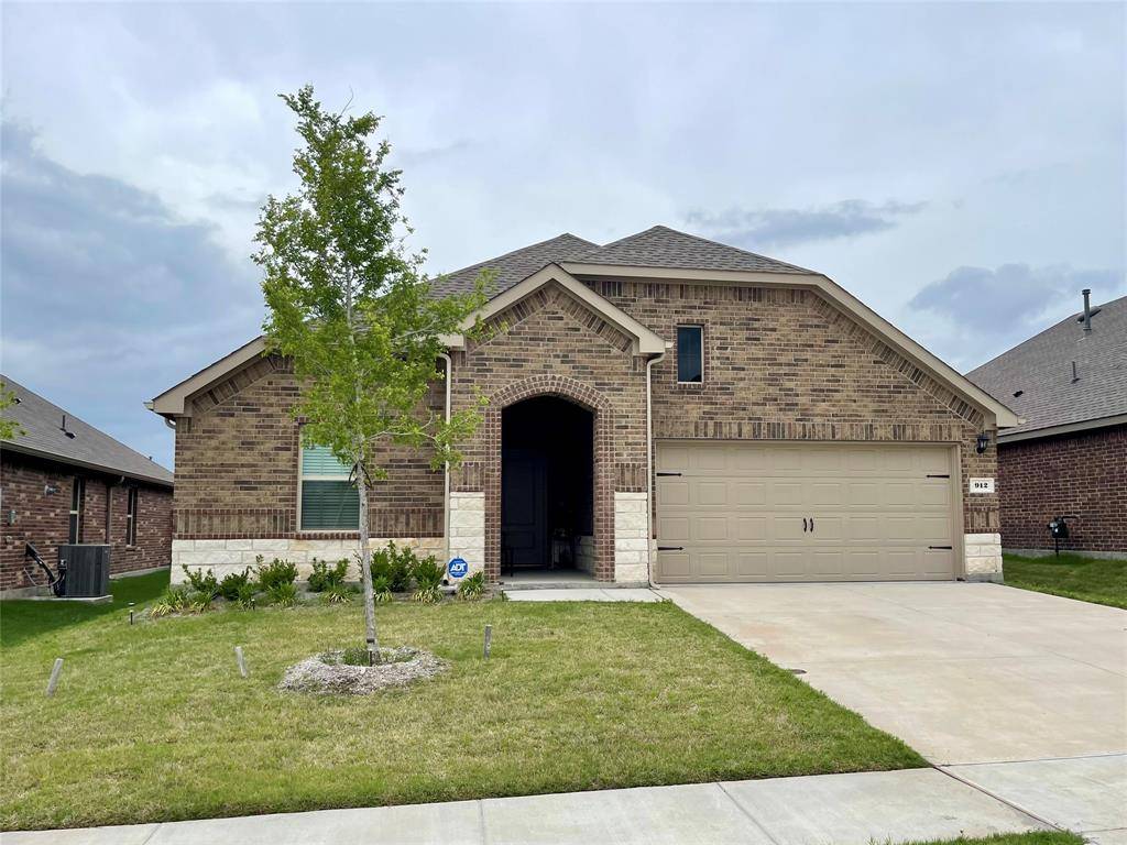 912 Gentle Rain Drive, Princeton, TX 75407