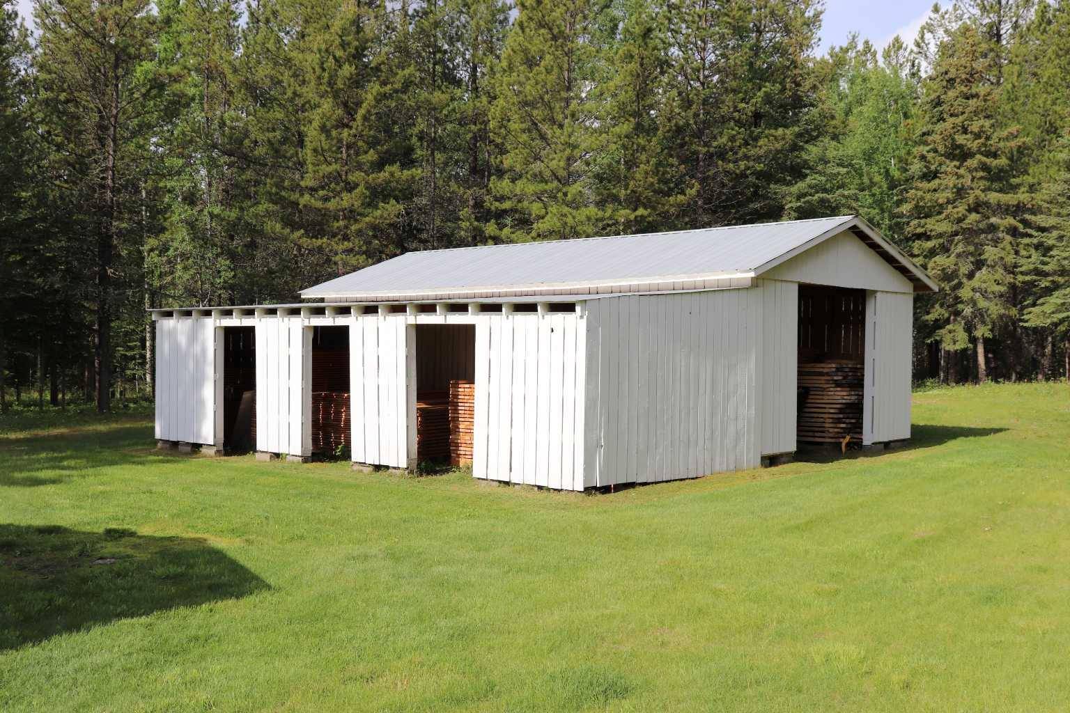 Rural Yellowhead County, AB T7E 1T5,55421 Range Road 184
