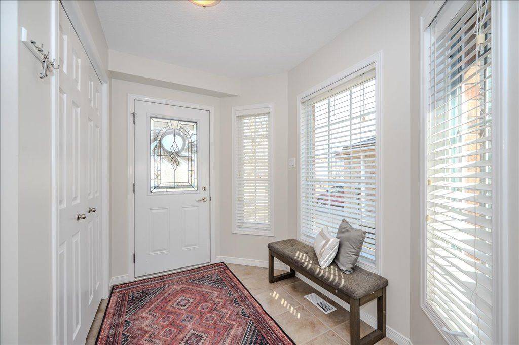 Guelph, ON N1E 0C7,216 Severn DR