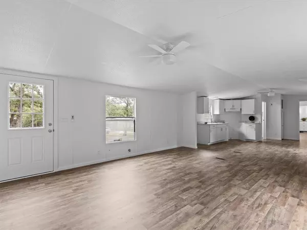 Springtown, TX 76082,146 Deerwood Lane