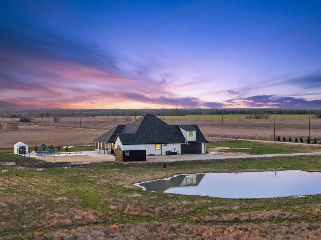 4319 County Road 2617, Caddo Mills, TX 75135