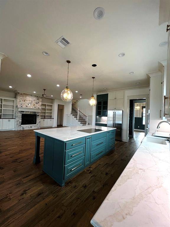 Granbury, TX 76048,405 Mary Lou Court