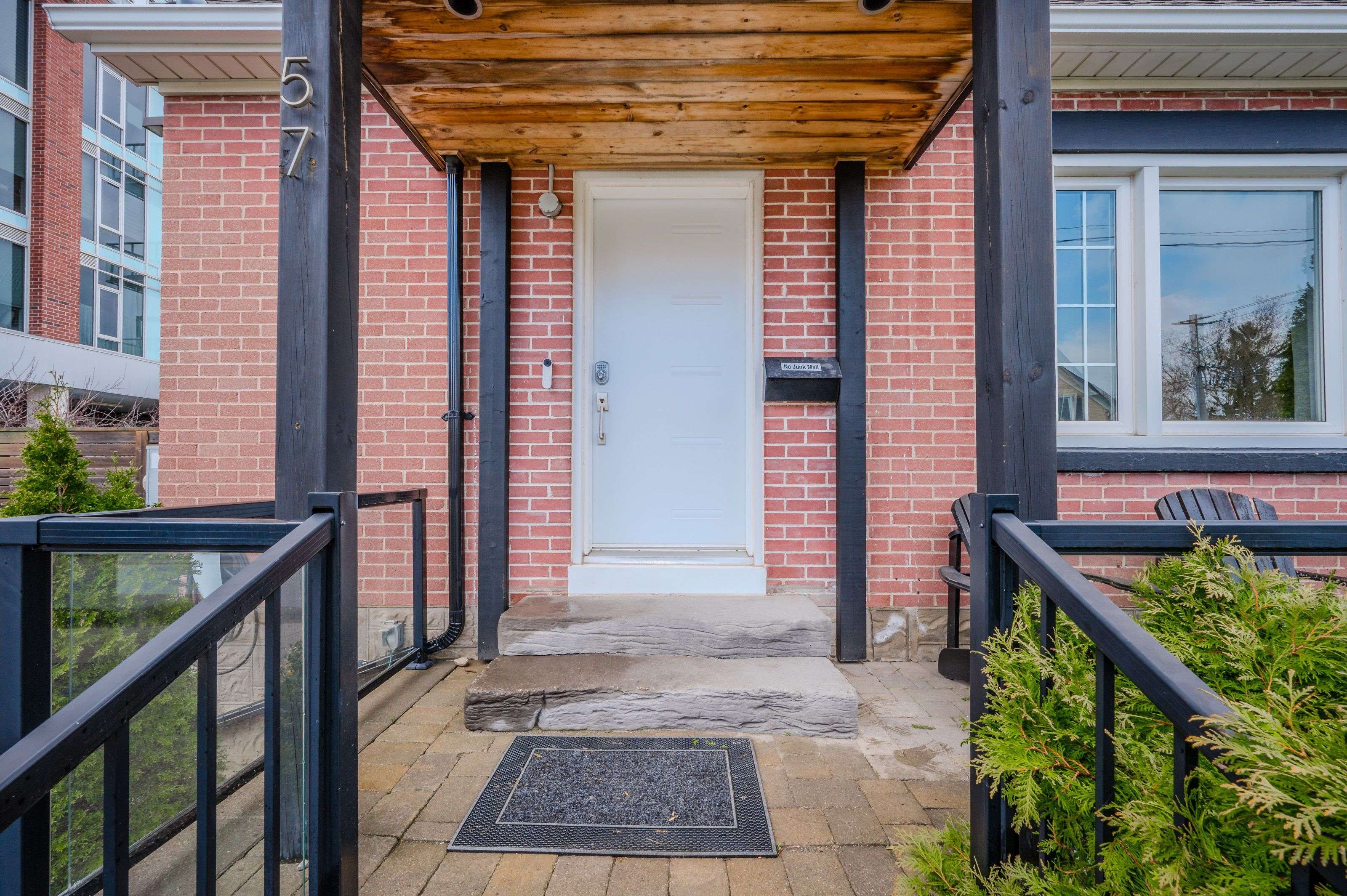 Waterloo, ON N2J 3C7,57 Peppler ST