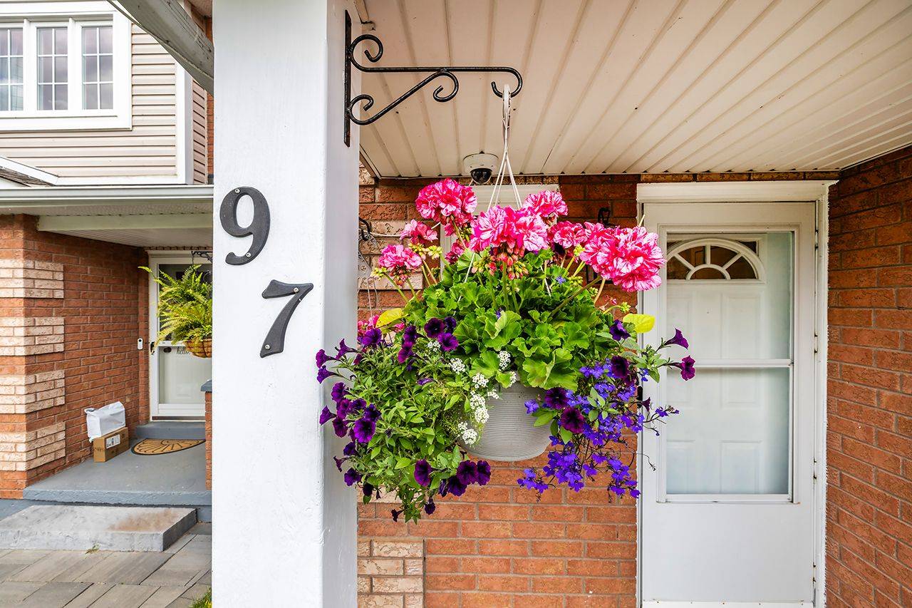 Brock, ON L0C 1H0,97 Lorne ST