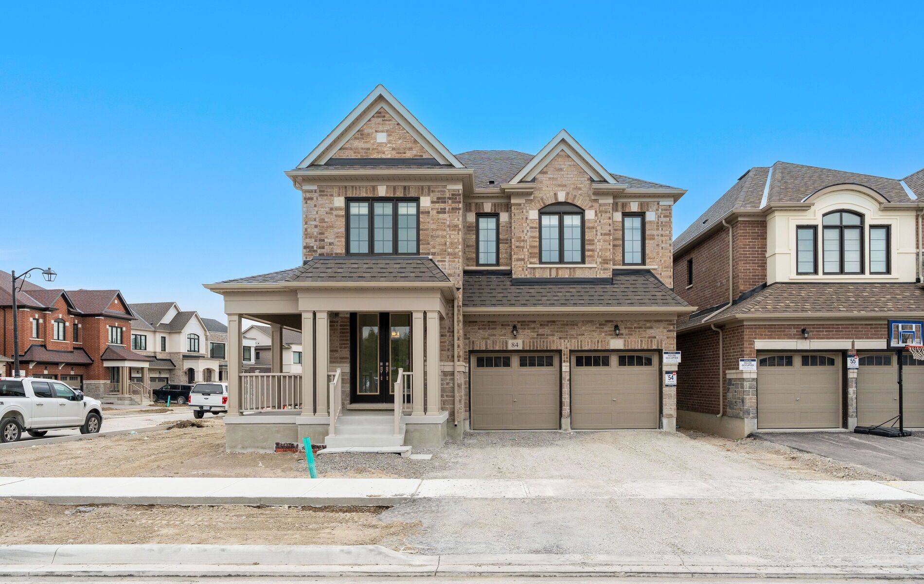 84 Culbert RD, Bradford West Gwillimbury, ON L3Z 4P4