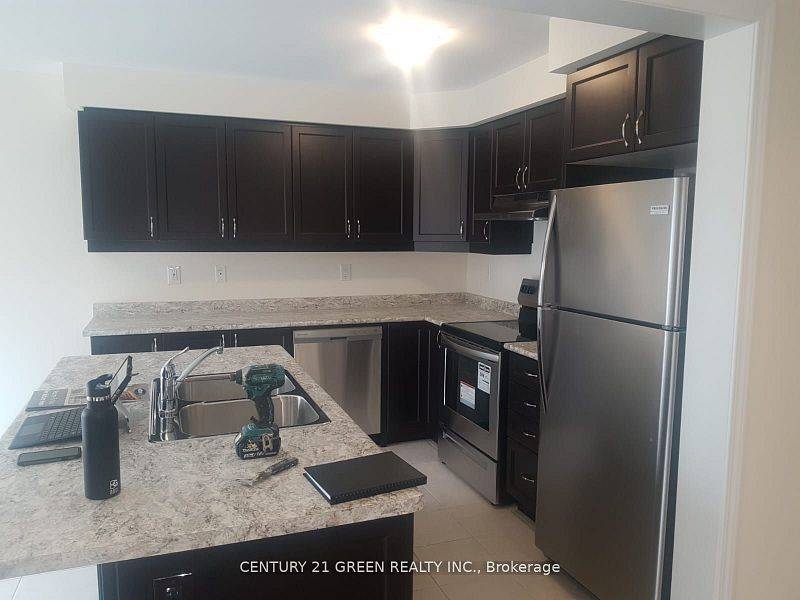 Whitby, ON L1P 0E8,39 Kilmarnock CRES S
