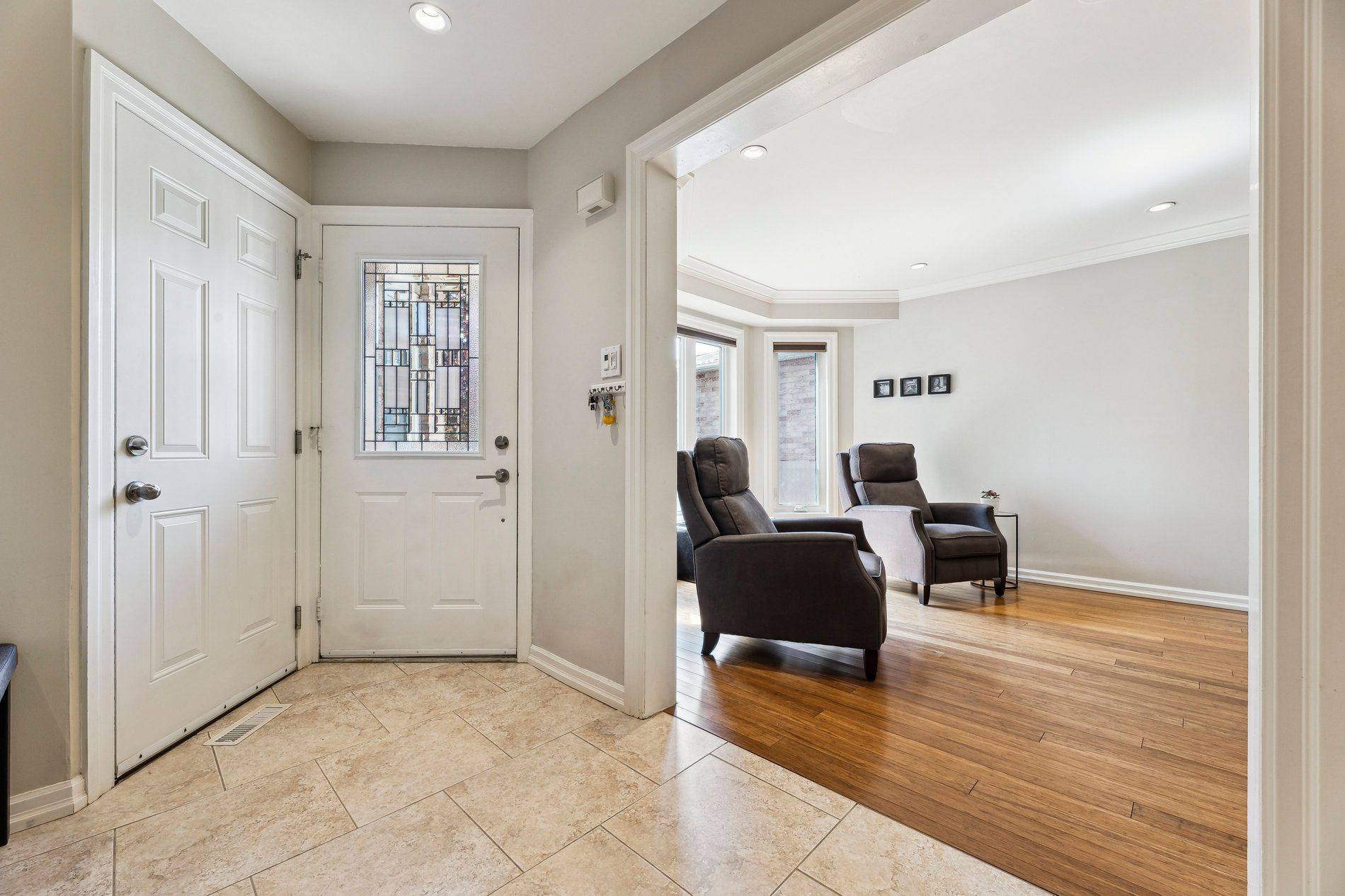 Pickering, ON L1V 5B8,1619 Deerbrook DR