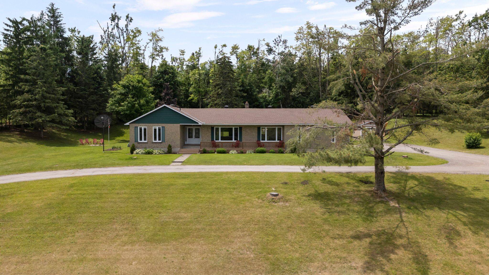 32 Old Scotia PL, Oro-medonte, ON L3V 6H2