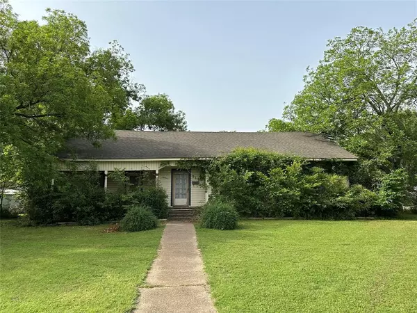 314 Corsicana Street,  Hillsboro,  TX 76645