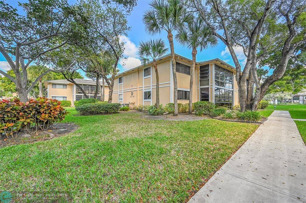 Tamarac, FL 33321,7174 Ashmont Cir  #107