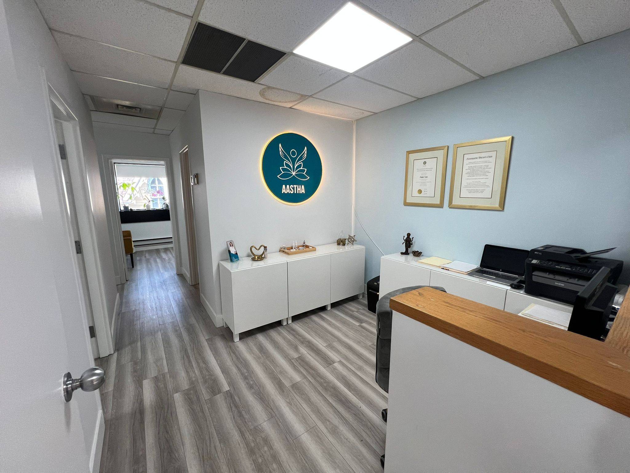 Richmond Hill, ON L4C 3Y1,22 Richmond ST ##204 (Sub-Lease)