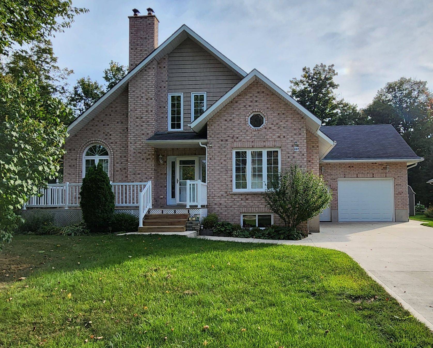 207 Birch CRES, Huron-kinloss, ON N0G 2R0