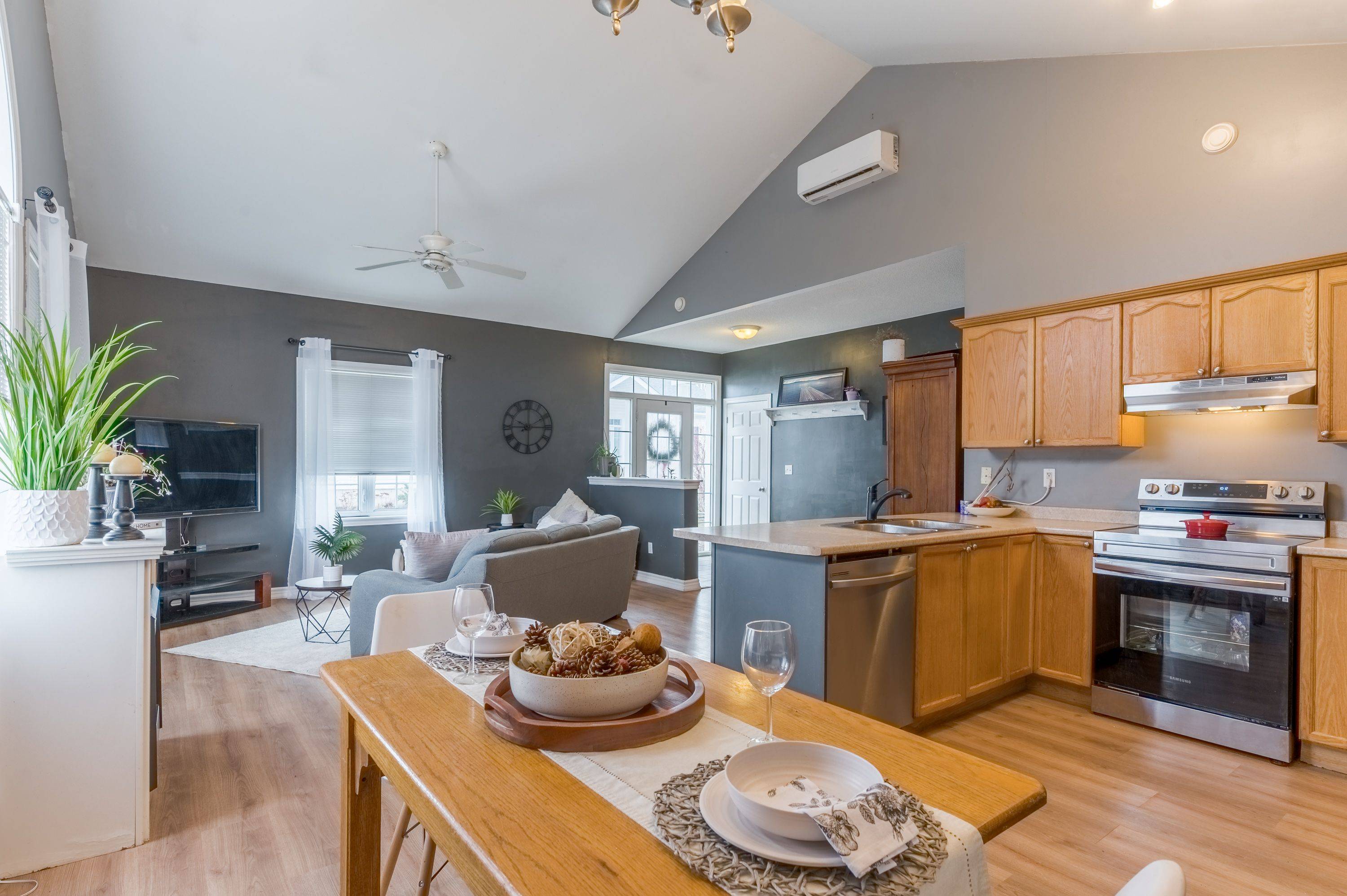 Cobourg, ON K9A 5Y1,1055 Birchwood TRL #1602