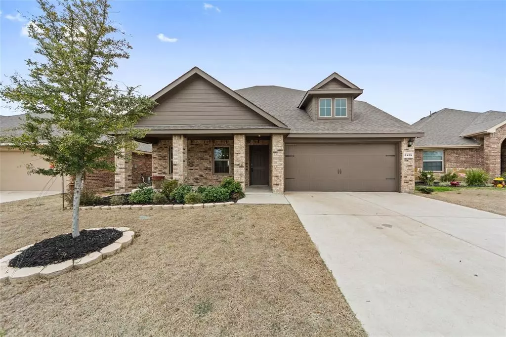 Forney, TX 75126,3435 Emerson Road