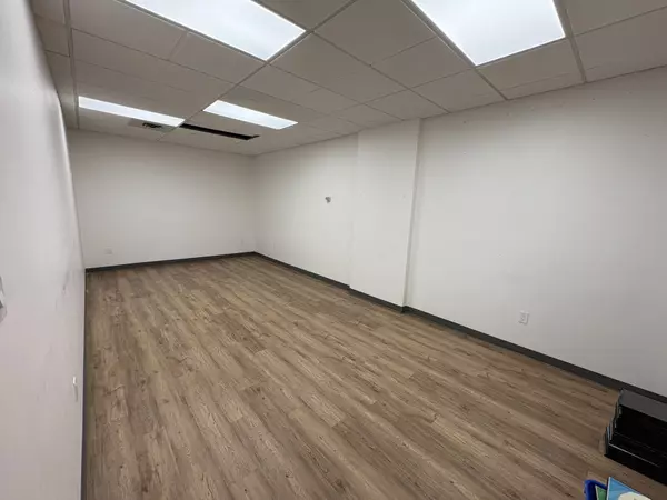 Toronto W05, ON M3J 1M6,3645 Keele ST #107