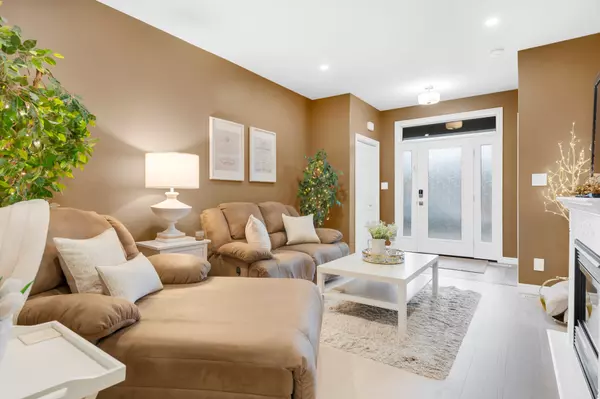 Belleville, ON K8N 0T1,47 Athabaska DR