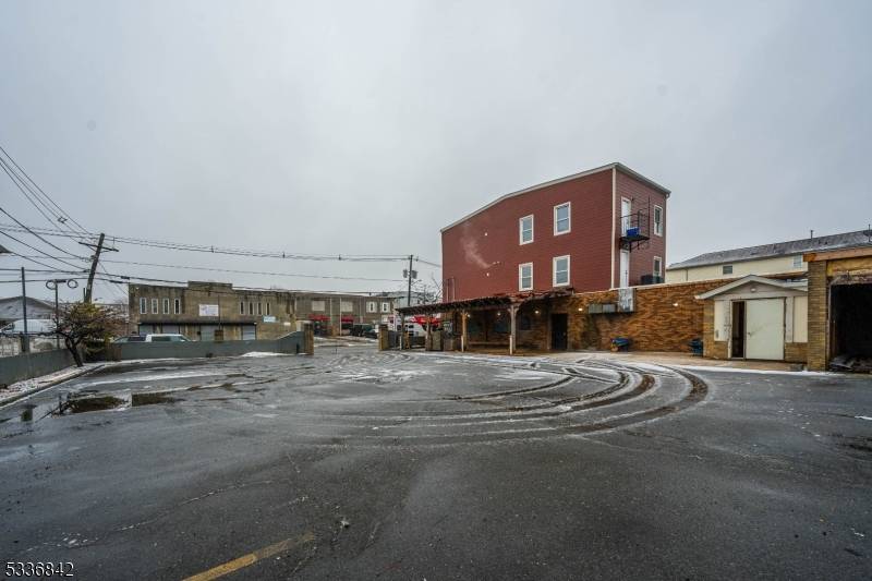 Elizabeth City, NJ 07206,324 2nd St