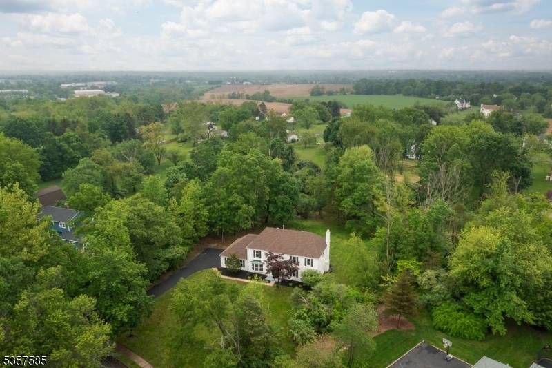 Branchburg Twp., NJ 08853,14 Edgewood Rd
