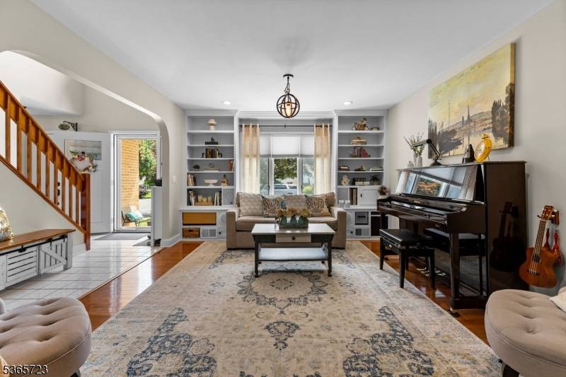 Scotch Plains Twp., NJ 07076,825 Odonnell Ave