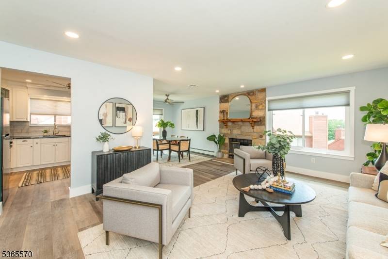Rockaway Twp., NJ 07866,42 Hickory Hill Ct