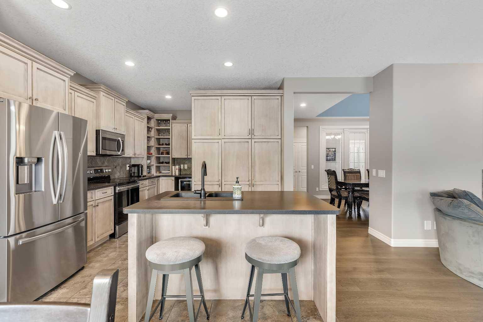 Calgary, AB T3K 6C1,13076 Coventry Hills WAY Northeast
