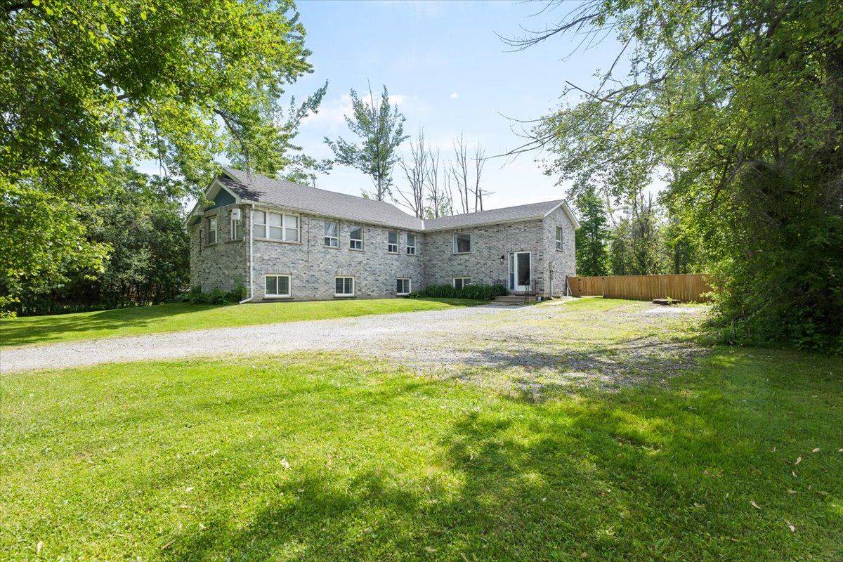 Brock, ON L0K 1A0,25685 Maple Beach RD