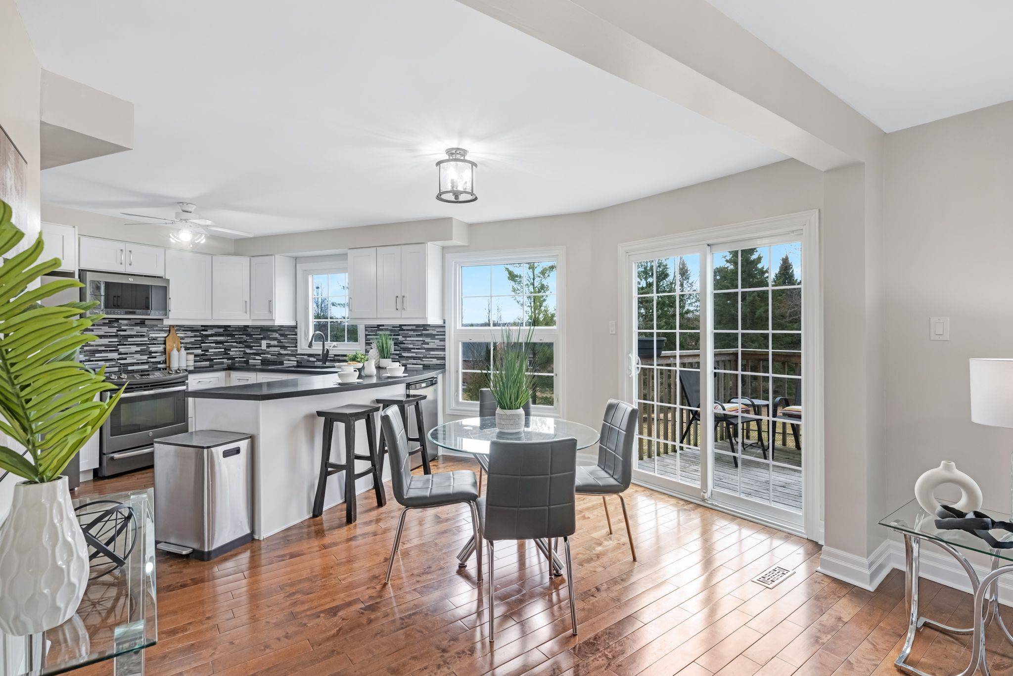 6 Adams CT #6, Uxbridge, ON L9P 1G2