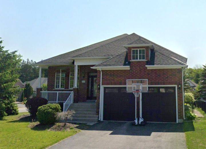 Wasaga Beach, ON L9Z 1S9,1 Masters LN #lower