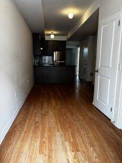 Brampton, ON L6P 4R1,20 Halliford PL #102