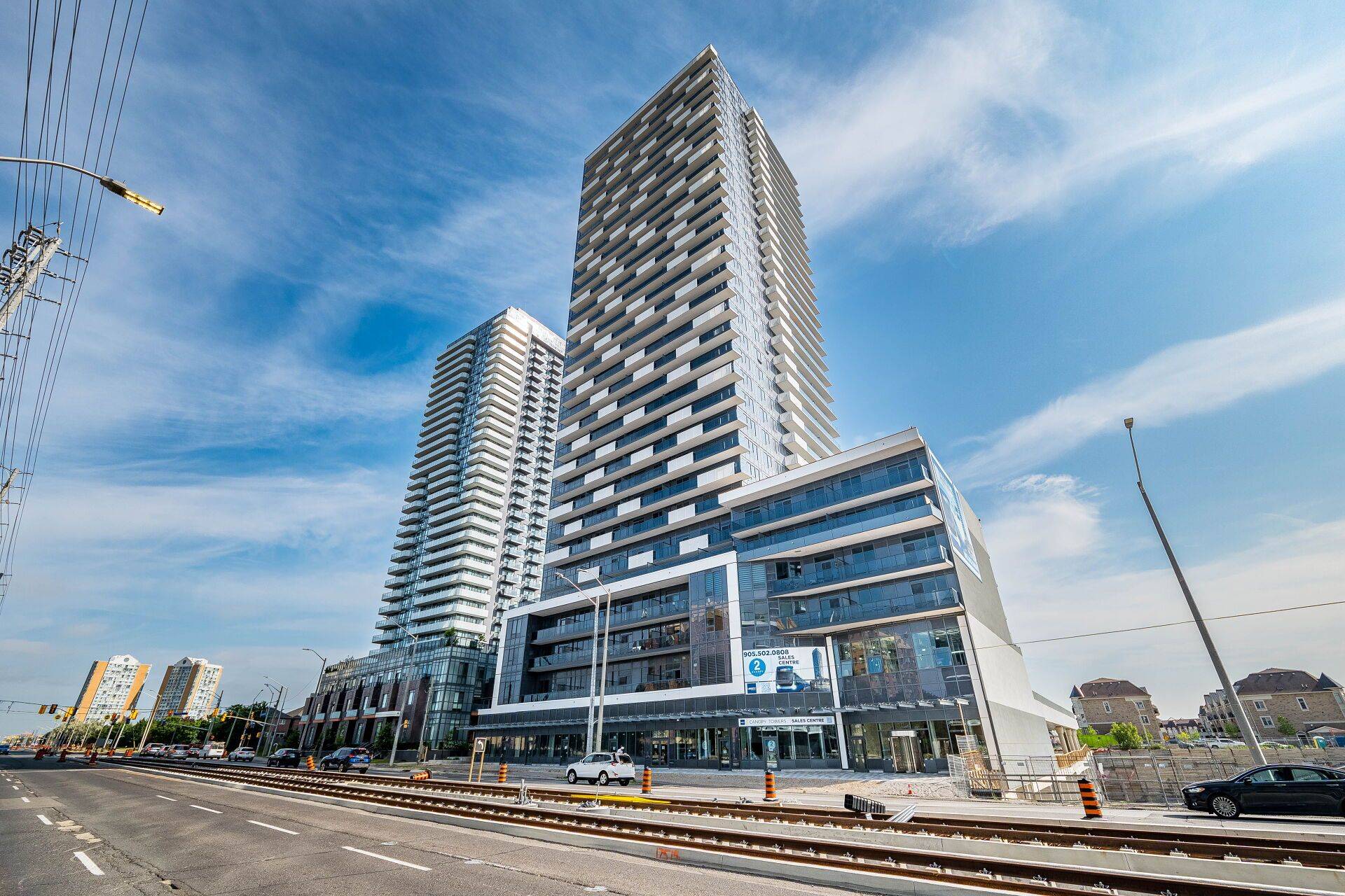 5081 Hurontario ST #704, Mississauga, ON L4Z 3X7