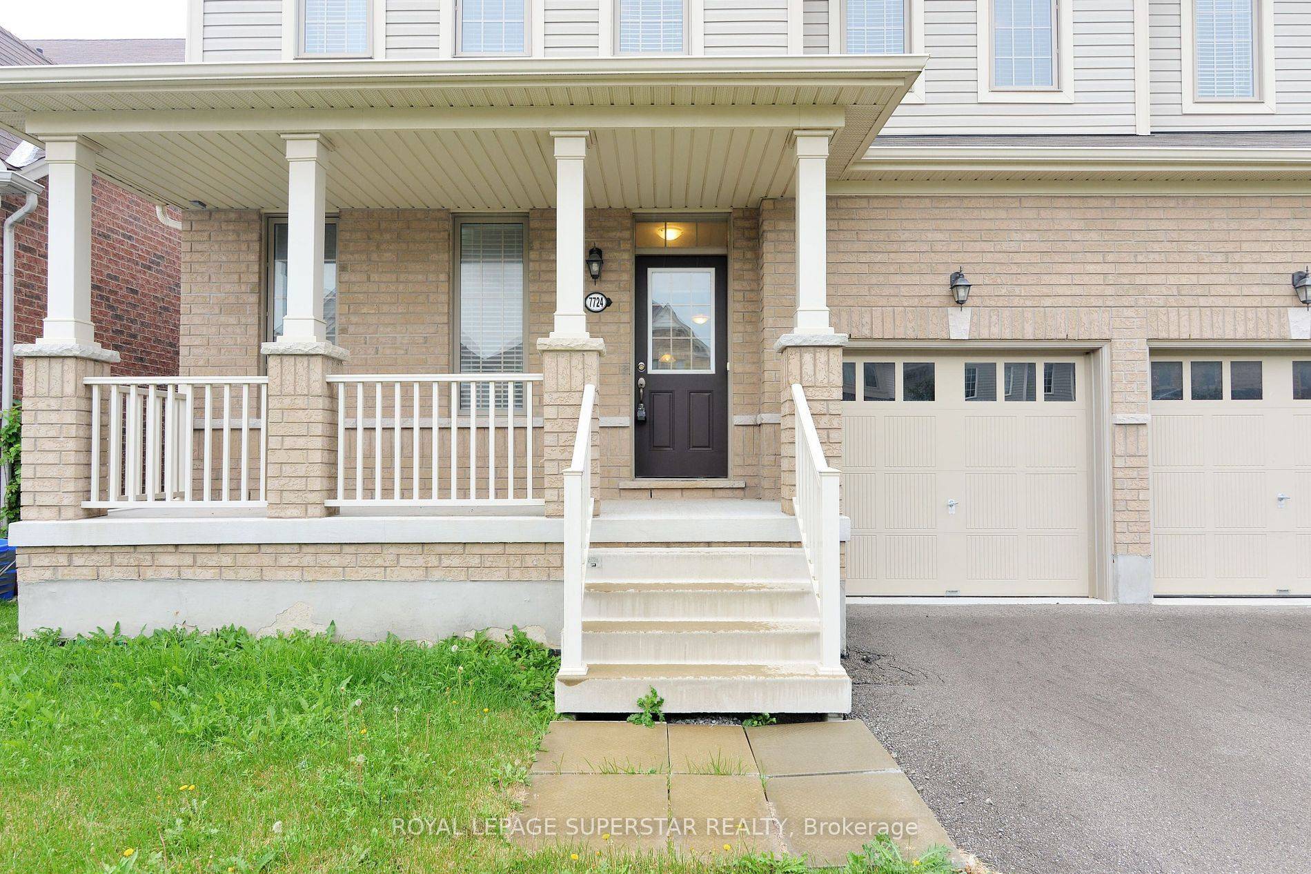 Niagara Falls, ON L2H 0N7,7724 Black Maple DR